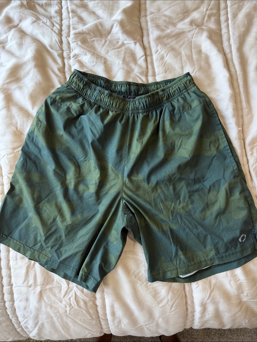 Men's Equinox Athletic Green Camo Performance Shorts